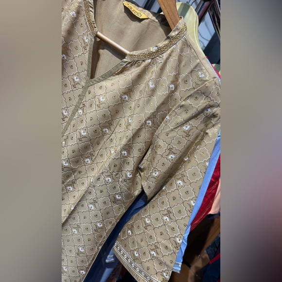 Aurelia kurti M size - Picture 4 of 6